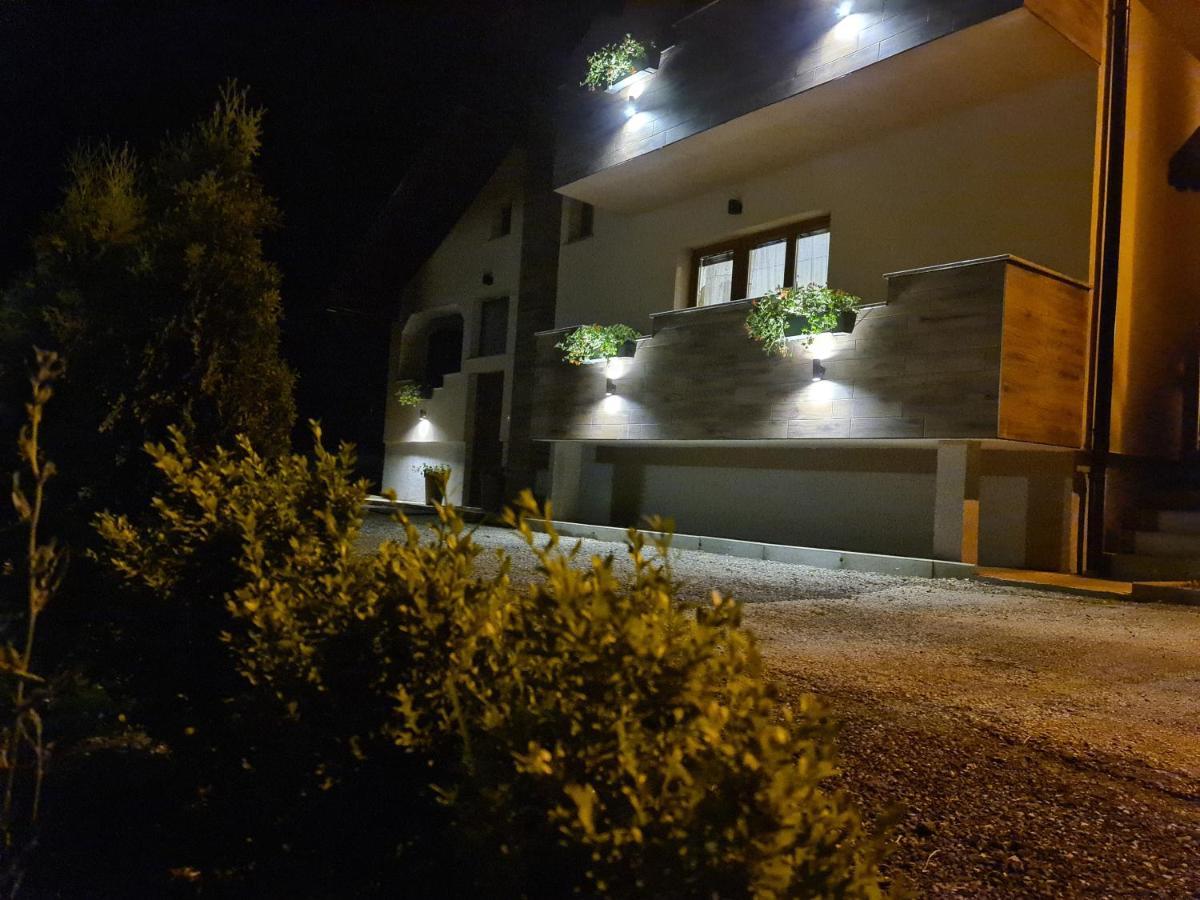 Woodland Hotel Korenica Exterior photo